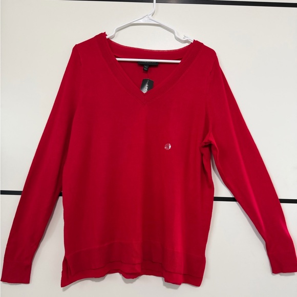 Lane Bryant Sweaters - Lane Bryant Women’s V-Neck Long Sleeve Blouse Red  Women’s SZ  14/16 Rayon Nylon